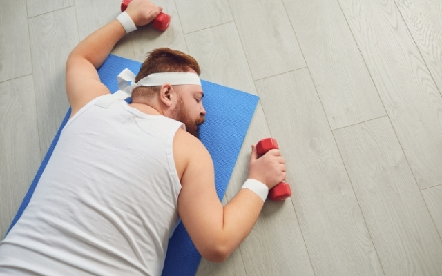 Thiếu ngủ và Làm ca đêm – Cơn ác mộng của cân nặng