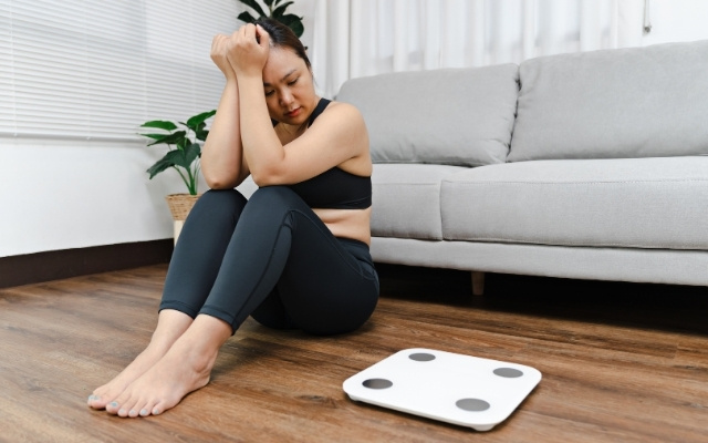 Vì sao việc giảm cân lại khó khăn đến vậy